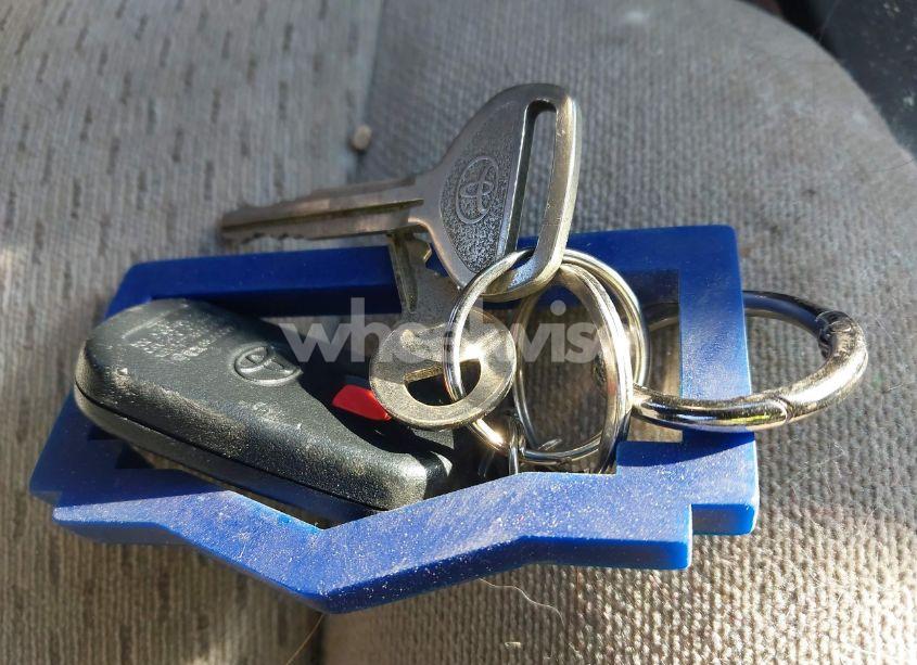 Photo 11 of 2004 Toyota Camry LE (VIN 4T1BE32K64U314885)