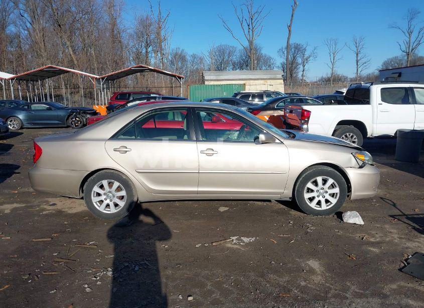 Photo 13 of 2004 Toyota Camry LE (VIN 4T1BE32K64U343500)