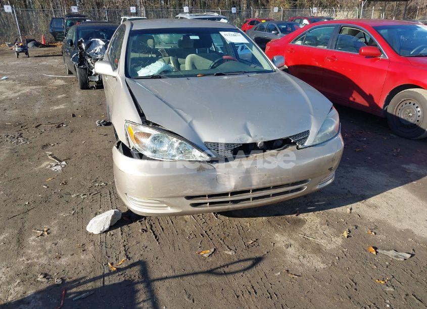 Photo 6 of 2004 Toyota Camry LE (VIN 4T1BE32K64U343500)