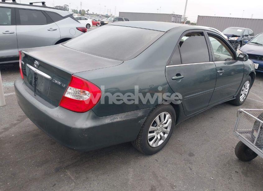 Photo 4 of 2004 Toyota Camry LE (VIN 4T1BE32K64U357168)