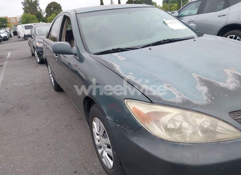 Photo 6 of 2004 Toyota Camry LE (VIN 4T1BE32K64U357168)