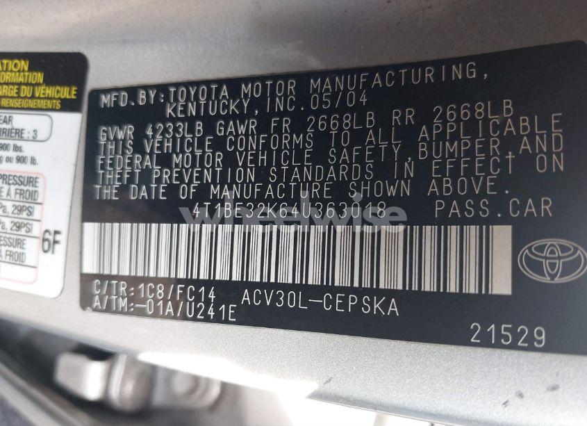 Photo 9 of 2004 Toyota Camry SE (VIN 4T1BE32K64U363018)