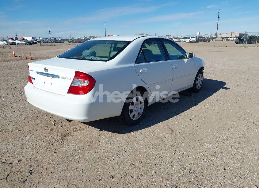 Photo 4 of 2004 Toyota Camry LE (VIN 4T1BE32K64U366906)