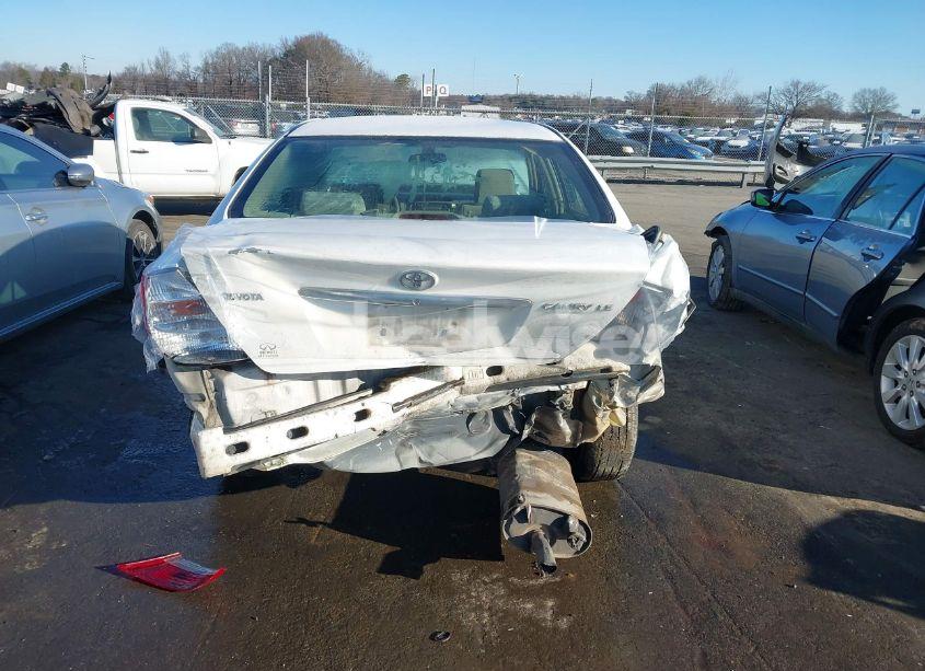 Photo 16 of 2004 Toyota Camry LE (VIN 4T1BE32K64U374228)