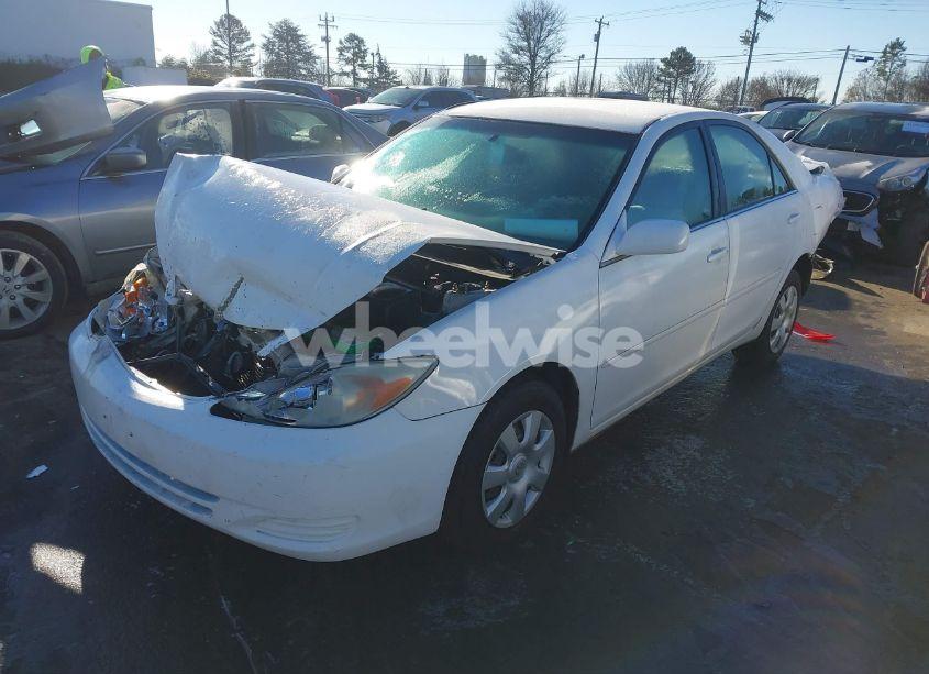 Photo 2 of 2004 Toyota Camry LE (VIN 4T1BE32K64U374228)