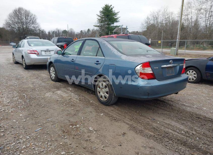 Photo 3 of 2004 Toyota Camry LE (VIN 4T1BE32K64U817395)