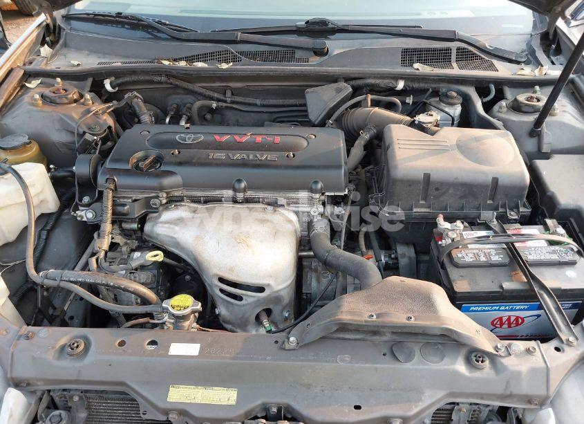 Photo 10 of 2004 Toyota Camry LE (VIN 4T1BE32K64U824699)