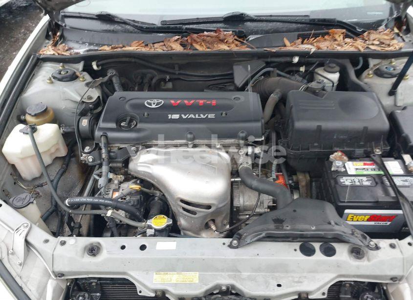 Photo 10 of 2004 Toyota Camry LE (VIN 4T1BE32K64U830440)