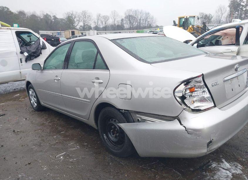 Photo 14 of 2004 Toyota Camry LE (VIN 4T1BE32K64U830440)