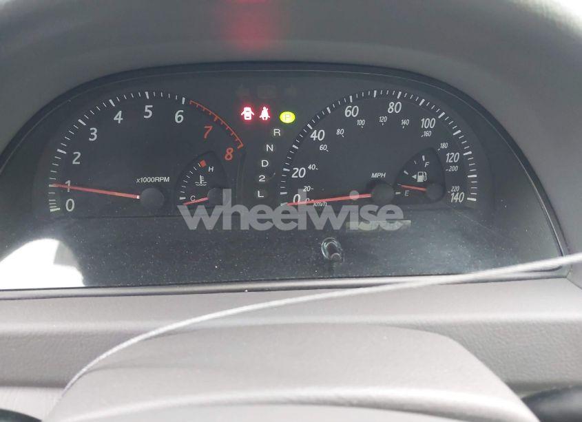 Photo 7 of 2004 Toyota Camry LE (VIN 4T1BE32K64U830440)