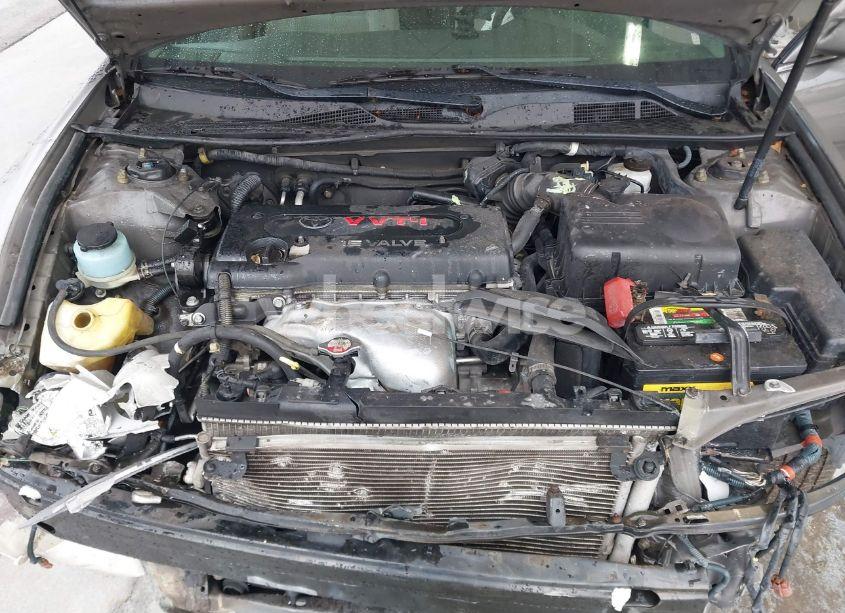 Photo 10 of 2004 Toyota Camry LE (VIN 4T1BE32K64U836738)