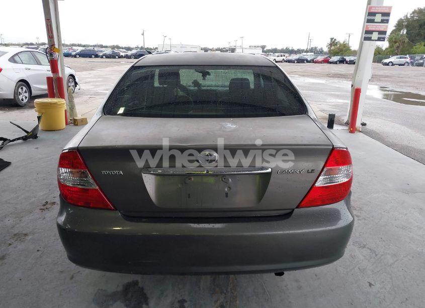 Photo 17 of 2004 Toyota Camry LE (VIN 4T1BE32K64U836738)
