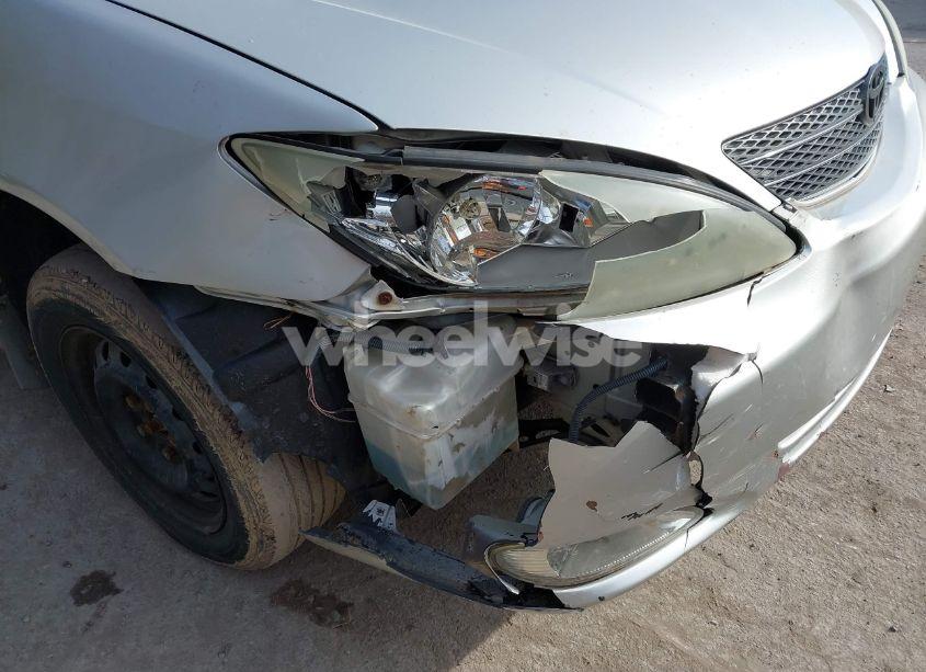 Photo 6 of 2004 Toyota Camry LE (VIN 4T1BE32K64U867018)