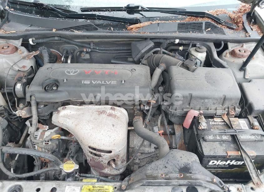 Photo 10 of 2004 Toyota Camry LE (VIN 4T1BE32K64U906240)