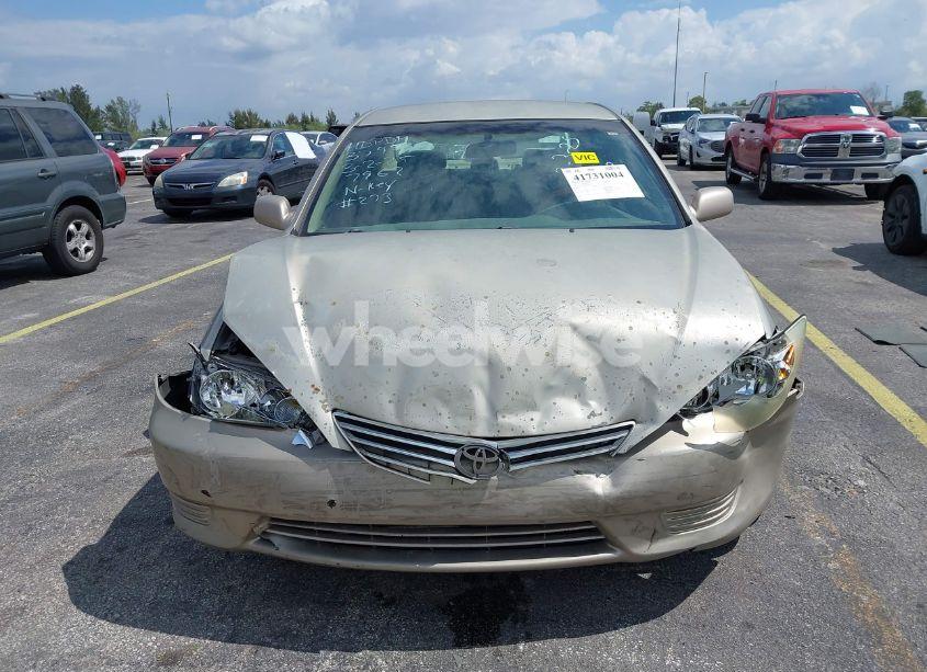 Photo 12 of 2005 Toyota Camry LE (VIN 4T1BE32K65U007962)