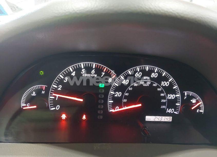 Photo 7 of 2005 Toyota Camry LE (VIN 4T1BE32K65U019092)