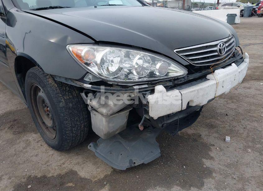Photo 13 of 2005 Toyota Camry LE (VIN 4T1BE32K65U025782)