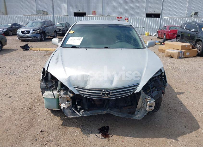 Photo 12 of 2005 Toyota Camry LE (VIN 4T1BE32K65U031288)