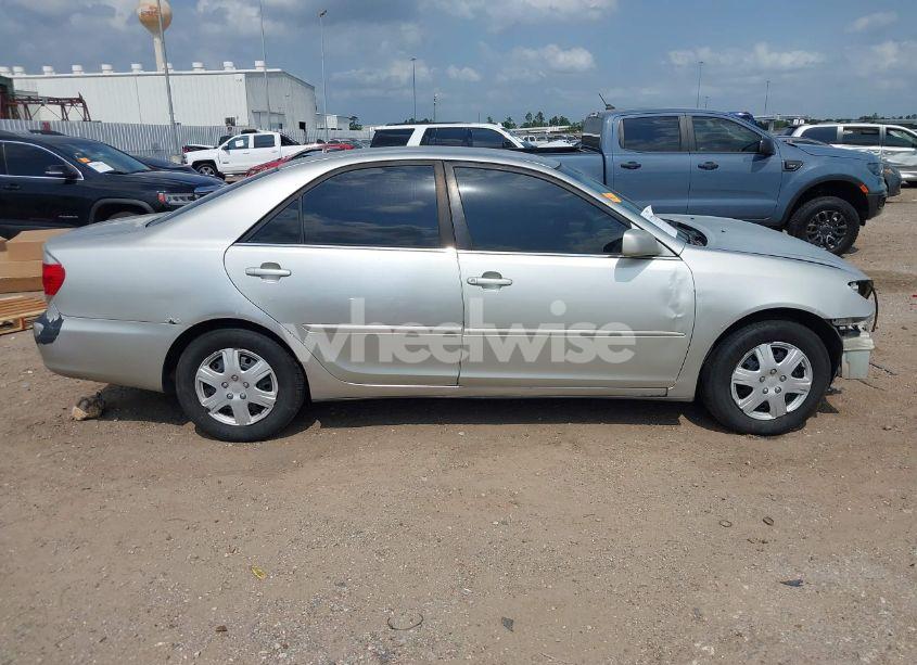 Photo 13 of 2005 Toyota Camry LE (VIN 4T1BE32K65U031288)