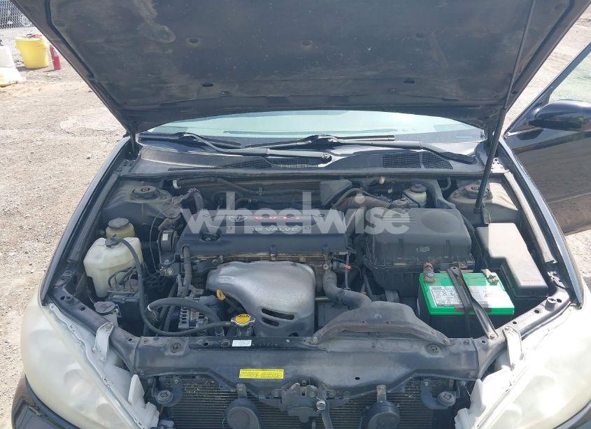 Photo 10 of 2005 Toyota Camry LE (VIN 4T1BE32K65U051850)