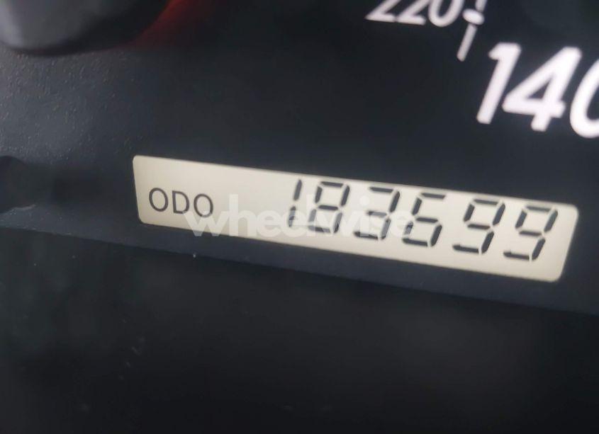 Photo 7 of 2005 Toyota Camry LE (VIN 4T1BE32K65U051850)