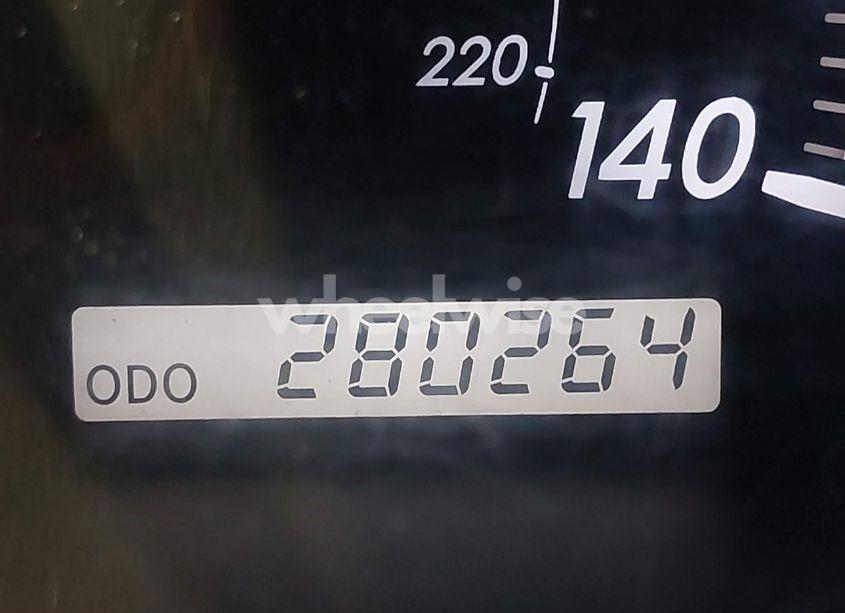 Photo 16 of 2005 Toyota Camry XLE (VIN 4T1BE32K65U052724)