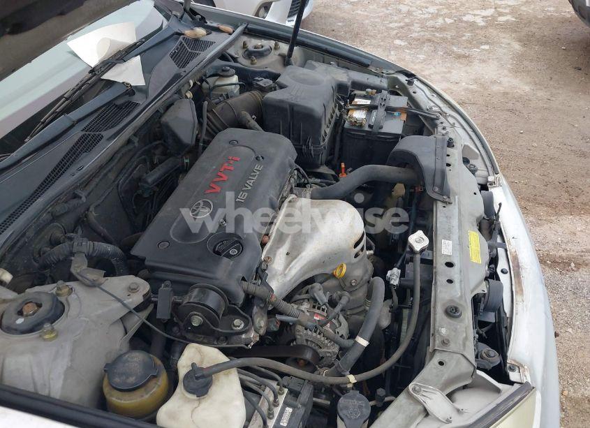 Photo 10 of 2005 Toyota Camry LE (VIN 4T1BE32K65U053436)
