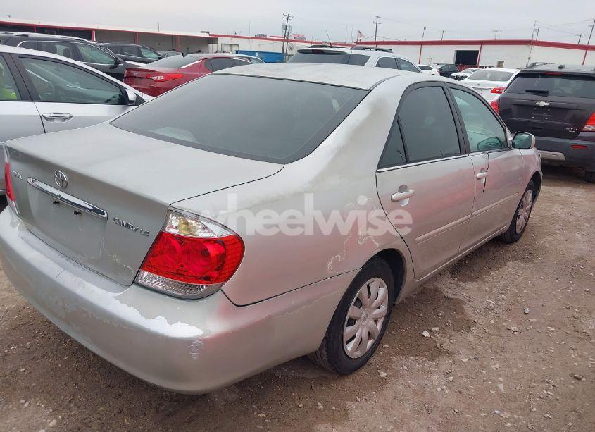 Photo 4 of 2005 Toyota Camry LE (VIN 4T1BE32K65U053436)
