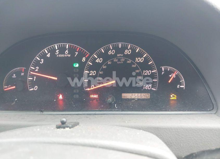Photo 7 of 2005 Toyota Camry LE (VIN 4T1BE32K65U053436)