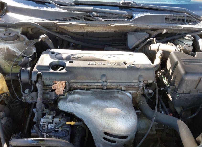 Photo 10 of 2005 Toyota Camry LE (VIN 4T1BE32K65U414065)