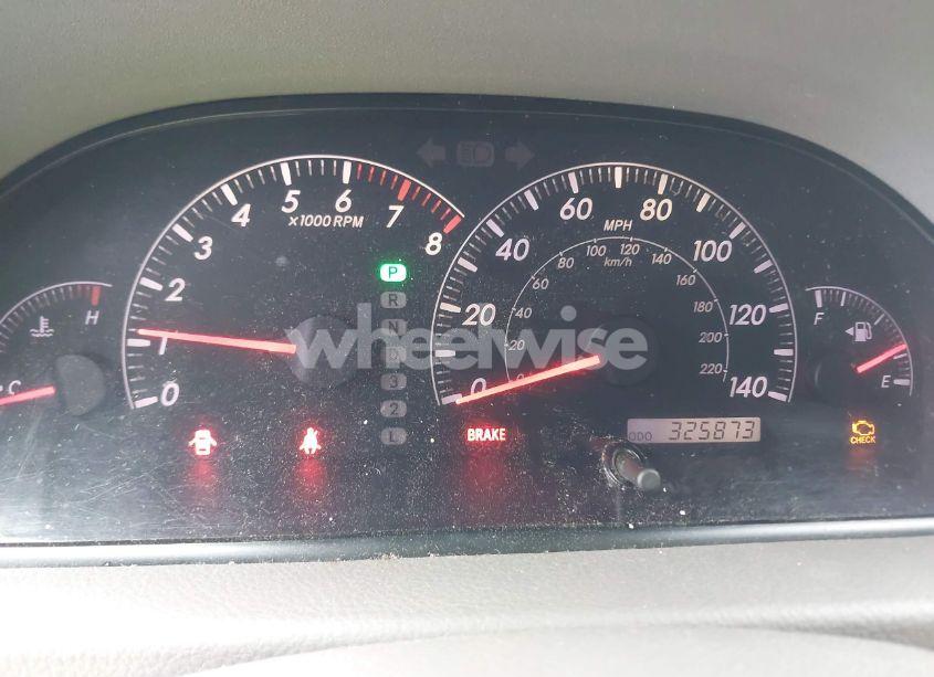 Photo 7 of 2005 Toyota Camry (VIN 4T1BE32K65U431450)