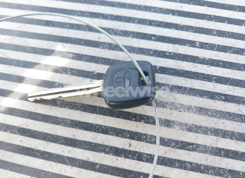 Photo 11 of 2005 Toyota Camry LE (VIN 4T1BE32K65U564466)