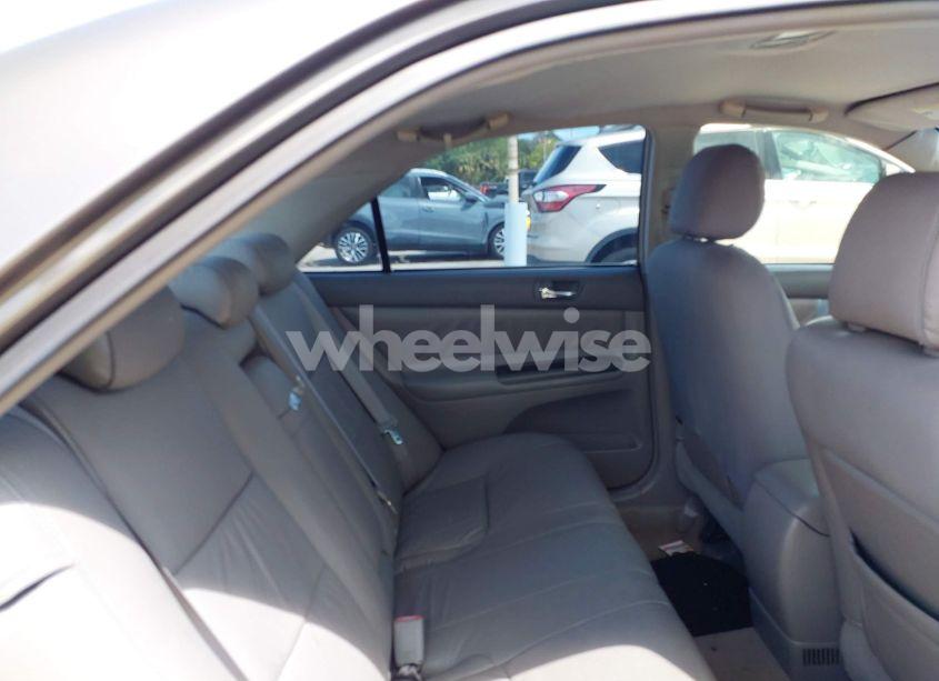 Photo 8 of 2005 Toyota Camry LE (VIN 4T1BE32K65U564466)