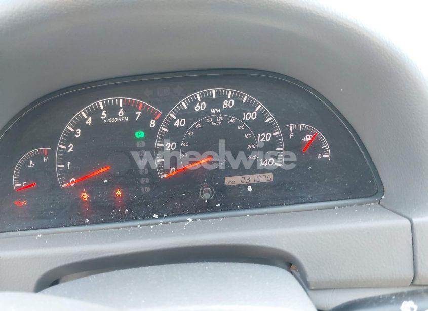 Photo 7 of 2005 Toyota Camry LE (VIN 4T1BE32K65U567593)