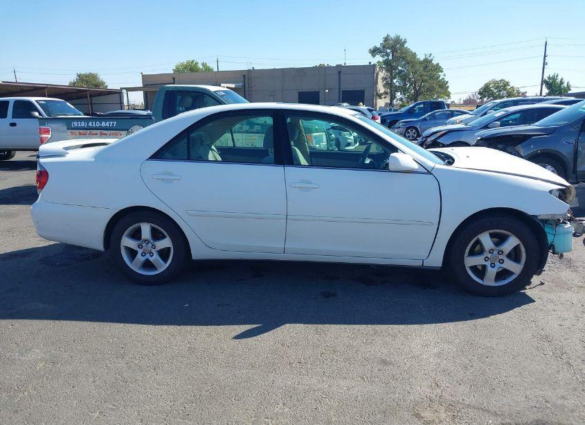 Photo 14 of 2005 Toyota Camry SE (VIN 4T1BE32K65U572499)