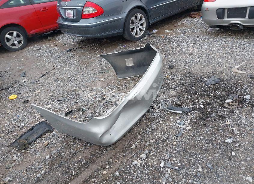 Photo 12 of 2005 Toyota Camry LE/SE/STD/XLE (VIN 4T1BE32K65U579288)