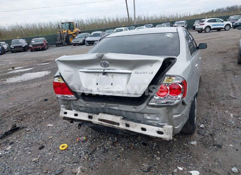 Photo 17 of 2005 Toyota Camry LE/SE/STD/XLE (VIN 4T1BE32K65U579288)