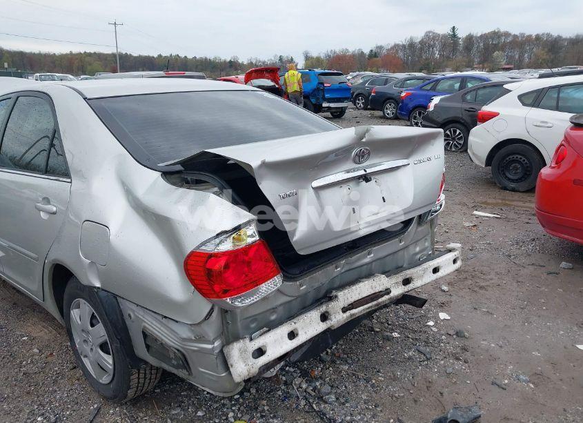 Photo 6 of 2005 Toyota Camry LE/SE/STD/XLE (VIN 4T1BE32K65U579288)