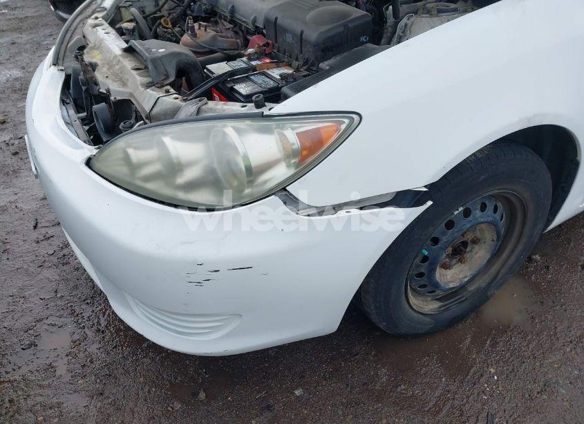 Photo 6 of 2005 Toyota Camry LE (VIN 4T1BE32K65U594101)