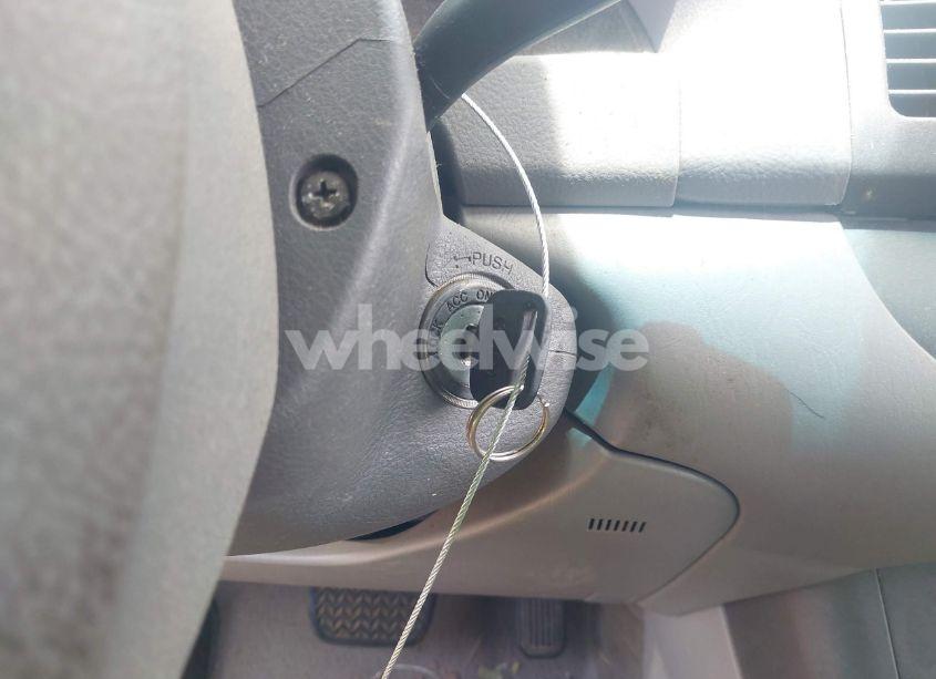 Photo 11 of 2005 Toyota Camry LE (VIN 4T1BE32K65U595734)