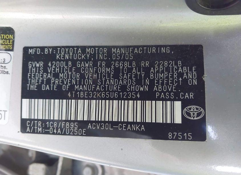 Photo 9 of 2005 Toyota Camry STD (VIN 4T1BE32K65U612354)