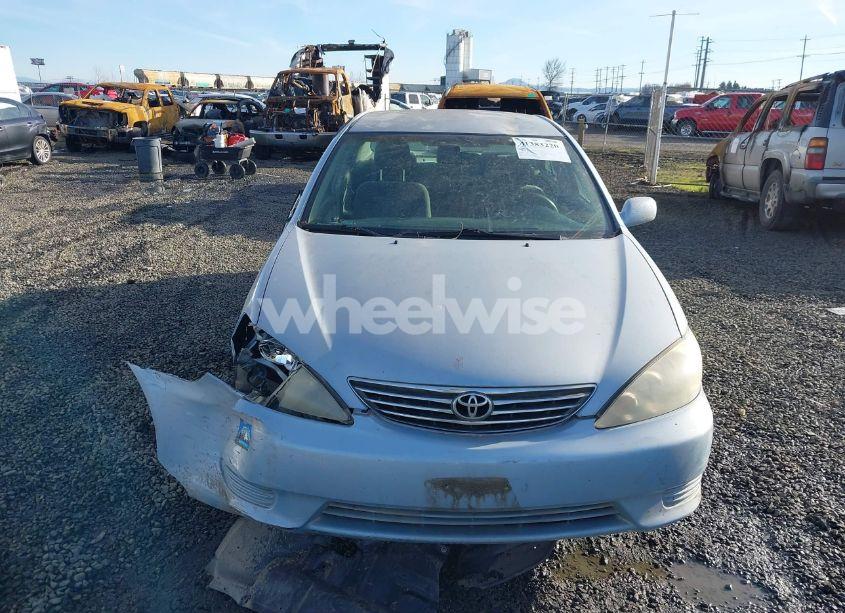 Photo 13 of 2005 Toyota Camry LE (VIN 4T1BE32K65U949834)