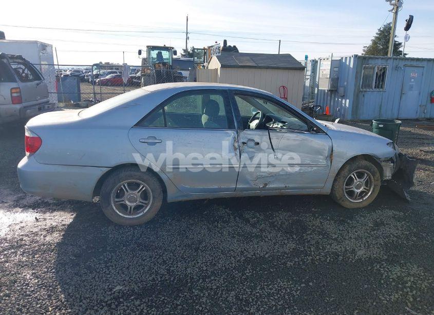 Photo 14 of 2005 Toyota Camry LE (VIN 4T1BE32K65U949834)