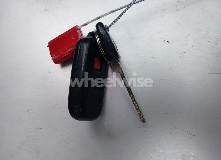 Photo 11 of 2005 Toyota Camry LE (VIN 4T1BE32K65U989539)