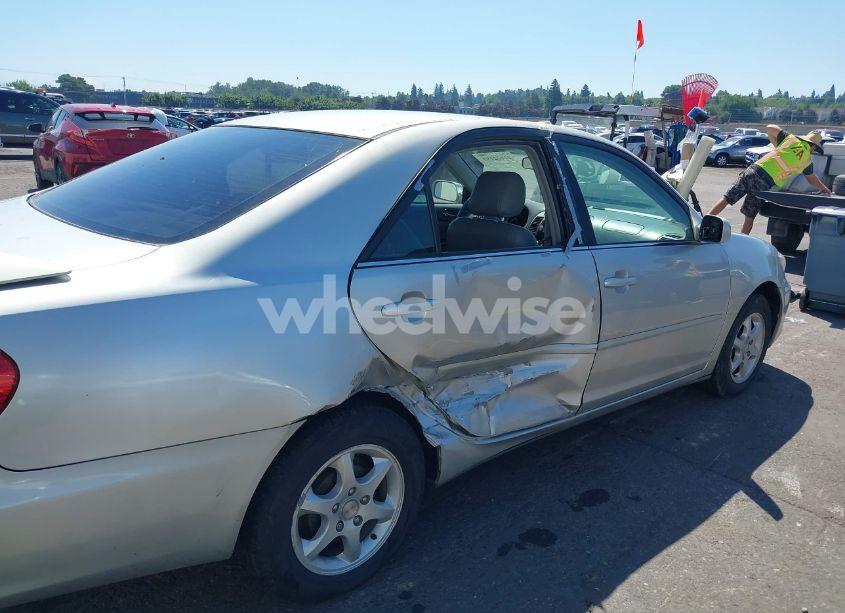 Photo 6 of 2006 Toyota Camry LE (VIN 4T1BE32K66U121154)