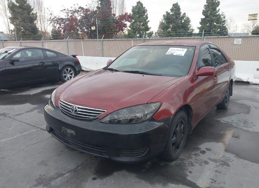 Photo 6 of 2006 Toyota Camry LE (VIN 4T1BE32K66U123468)