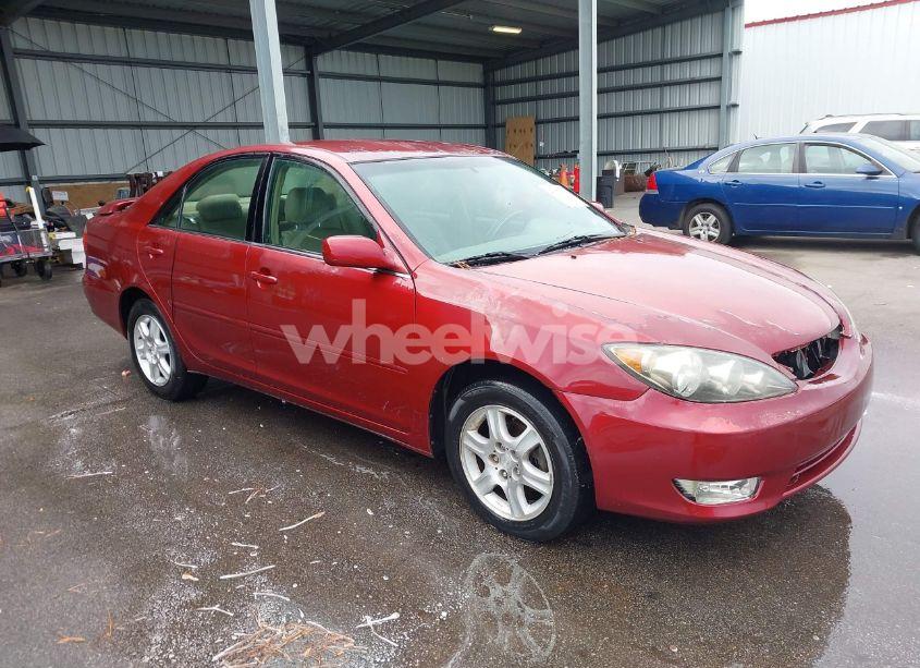 2006 Toyota Camry LE (VIN 4T1BE32K66U142716) main photo