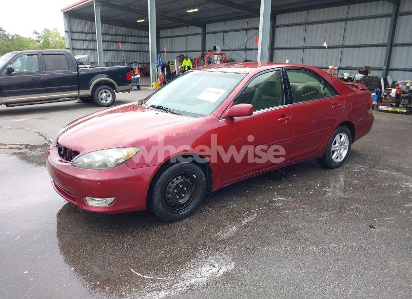 Photo 2 of 2006 Toyota Camry LE (VIN 4T1BE32K66U142716)