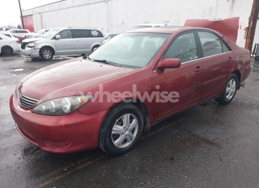 Photo 2 of 2006 Toyota Camry LE (VIN 4T1BE32K66U150301)