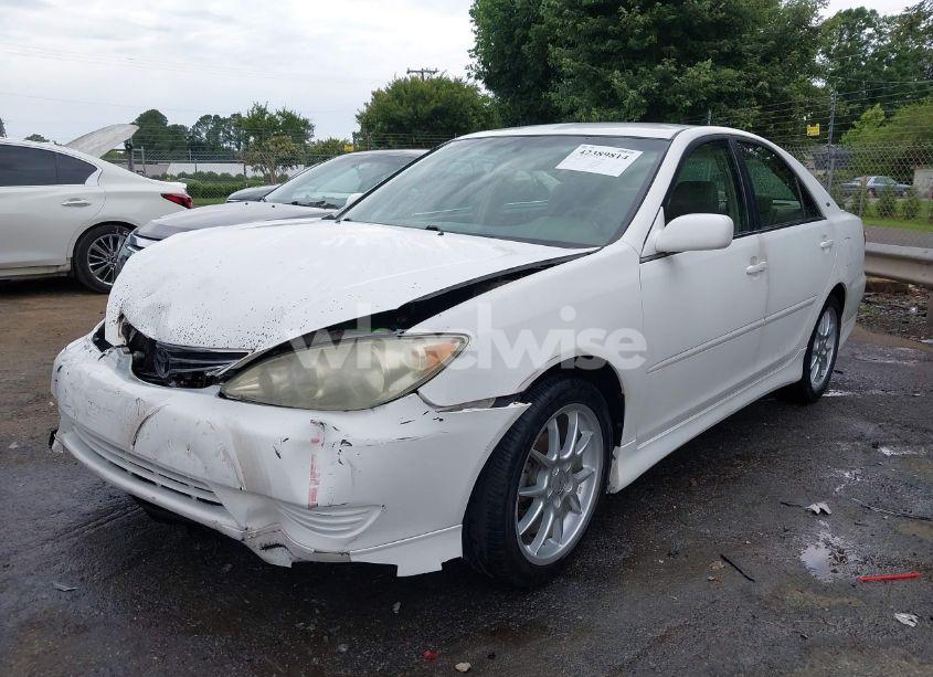 Photo 2 of 2006 Toyota Camry LE (VIN 4T1BE32K66U642231)